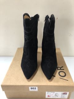 AND/OR OCTAVIO BLACK BOOT - SIZE 5 (663049)