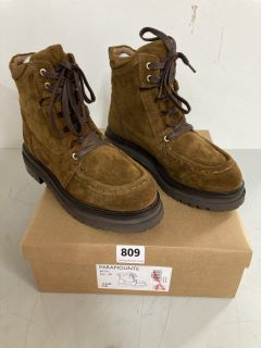 AND/OR PARAMOUNTE BRTN BOOTS - SIZE 5 (663049)