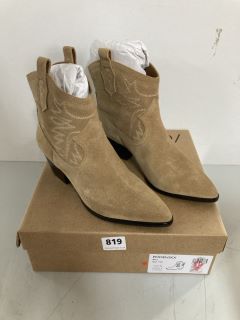 AND/OR PHOENIXX BRLI BOOTS - SIZE 7 (663049)