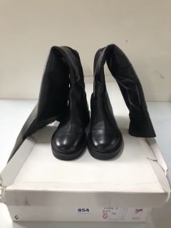 JOHN LEWIS TILDA 2 BLACK BOOTS - SIZE 5 (663049)