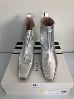 JOHN LEWIS PERTH SV BOOTS - SIZE 4 (663049)