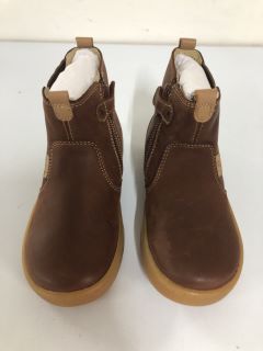 START RITE ENERGY TAN LEATHER CHILDREN'S BOOTS - SIZE 9F (629986)