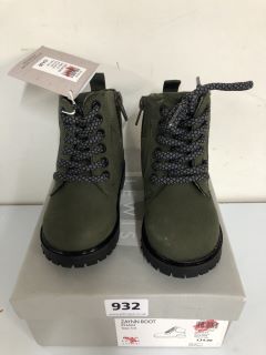 JOHN LEWIS CHILDREN'S ZAYNN KHAKI BOOT - SIZE C5 (629986)