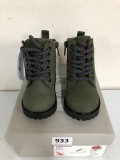 JOHN LEWIS CHILDREN'S ZAYNN KHAKI BOOT - SIZE C4 (629986)