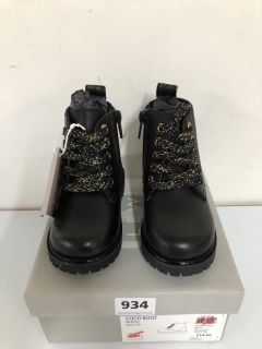 JOHN LEWIS CHILDREN'S COCO BLACK BOOT - SIZE C5 (629986)