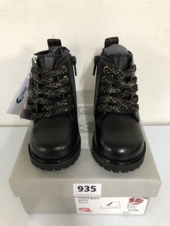 JOHN LEWIS CHILDREN'S COCO BLACK BOOT - SIZE C5 (629986)