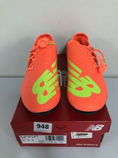 NEW BALANCE FURON V7 - SIZE 5 (629986)