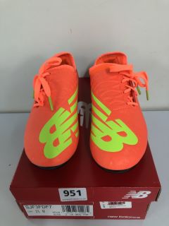 NEW BALANCE FURON V7 - SIZE 3 (629986)