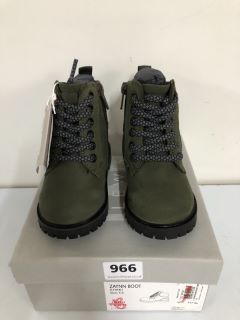 JOHN LEWIS CHILDREN'S ZAYNN KHAKI BOOTS - SIZE C5 (605000)