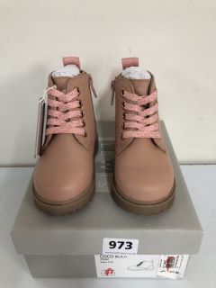 JOHN LEWIS CHILDREN'S COCO PINK BOOTS - SIZE C4 (605000)