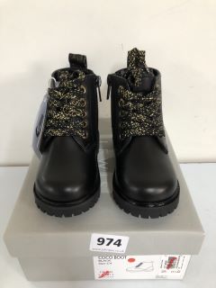 JOHN LEWIS CHILDREN'S COCO BLACK BOOTS - SIZE C4 (605000)