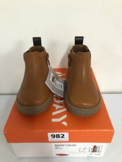 JOHN LEWIS ANYDAY CHELSEA CHILDREN'S BOOTS - SIZE C4 (605000)