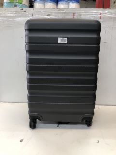 TRAVELLING SUITCASE