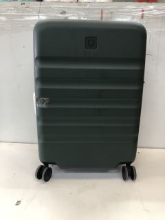 TRAVELLING SUITCASE