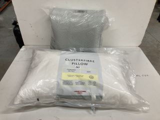 2 X BEDROOM ITEMS INC CLUSTERFIBRE PILLOW