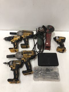 QTY OF POWER TOOLS (MPSS01197830)