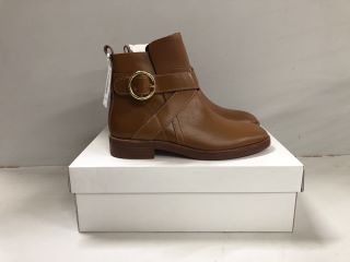 SEEBYCHLOE LYNA BOOTS IN TANNED BROWN SIZE 37