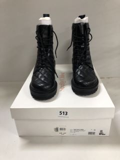 SEEBYCHLOE JODIE BOOTS IN BLACK SIZE 39