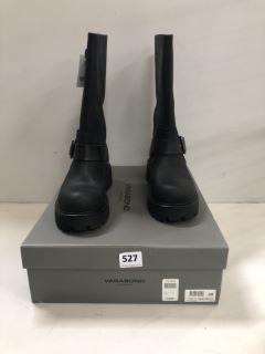 VAGABOND COSMO 2.0 BOOTS IN OFF BLACK SIZE 38