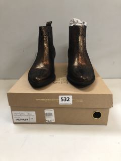 PENELOPE CHILVERS FRONTIER LEATHER BOOTS IN BRONZE SIZE 38