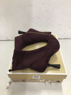 MICHAEL KORS CLARA MID BOOTS IN MERLOT SIZE 7.5M