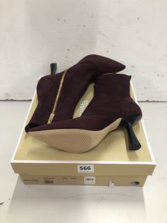 MICHAEL KORS CLARA MID BOOTS IN MERLOT SIZE 9M