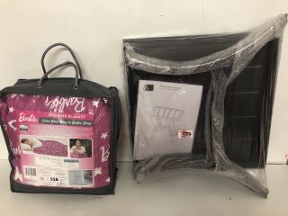 2 X ASSORTED ITEMS TO INCLUDE BARBIE DESIGN WEIGHTED BLANKET