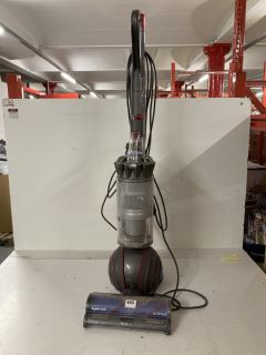 DYSON BALL ANIMAL UPRIGHT VACUUM CLEANER