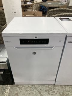 HOOVER DISHWASHER MODEL HF3C7L0W-80 RRP £328