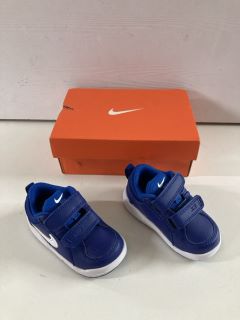 NIKE KIDS TRAINERS SIZE 4.5