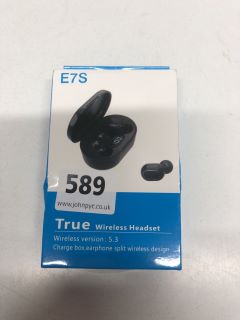 TRUE WIRELESS EARBUDS WITH POWER BANK