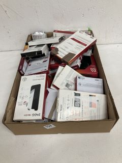 BOX OF ASSORTED ITEMS INC ZAGG GLASS ELITE PROTECT