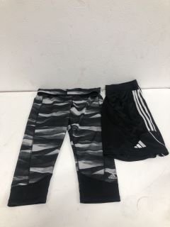 ADIDAS SPORTS SHORTS SIZE:L + ADIDAS SPORTS LEGGINGS SIZE : L