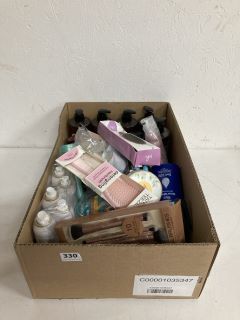 BOX OF ASSORTED ITEMS INC VASELINE ALOE SOOTHE