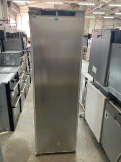 BOSCH INTEGRATED FULL FREEZER MODEL NO: GIN81VEE0G