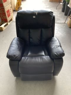 BLACK RECLINER MASSAGE CHAIR