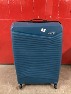 AMERICAN TOURISTER SUITCASE