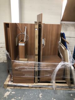 PALLET OF ASSORTED FURNITURE