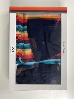 PAUL SMITH PS GIFT SET. MADE FROM: 100% WOOL WITH 95% CASHMERE 5% WOOL. RRP: £215