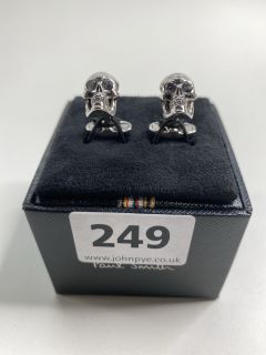 PAUL SMITH CUFFLINK 70 COPPER 30 ZINC PLATED. SKULL (RRP £100)