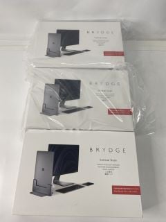 3 X BRYDGE VERTICAL DOCK STATION FOR MACBOOK PRO 16 INCH