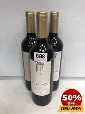 3 X BOTTLES OF EL ESCAPE VALLE DEL MAULE RESERVA CABERNET SAUVIGNON 2021 75CL (18+ ONLY) (COLLECTION DAYS MONDAY 2ND SEPTEMBER - WEDNESDAY 4TH SEPTEMBER)