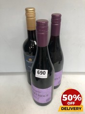 2 X BOTTLES OF TIKI RIDGE RESERVA 2021 PINOT NOIR TO INCLUDE SIMPSON OF SERVIAN 2021 MERLOT 75CL (18+ ONLY) (COLLECTION DAYS MONDAY 2ND SEPTEMBER - WEDNESDAY 4TH SEPTEMBER)