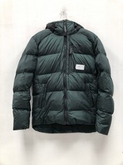 HELLY HANSEN COAT GREEN COLOUR SIZE M-LOCATION 5B.