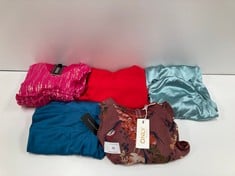 5 X DRESSES VARIOUS SIZES T BRANDS INCLUDING TRENDYOL BLUE SIZE 34 - LOCATION 33A.