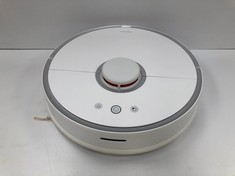 ROBOROCK CLEANING ROBOT WHITE (WITHOUT ORIGINAL BOX )-LOCATION 44C.