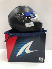 MOTORBIKE HELMET SHARK SIZE L -LOCATION 22A.