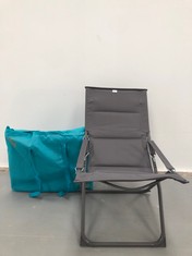 2 X BEACH ITEMS INCLUDING TURQUOISE CREVICOSTA FOLDING SUN LOUNGER.