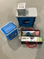 5 X CAMPING ITEM INCLUDING CAMPINGAZ COOLER (BROKEN COOLER HANDLE).