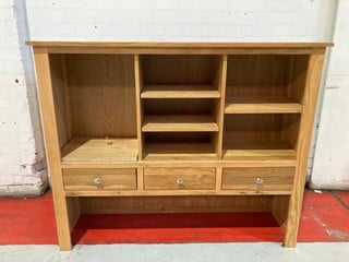 OAK WOODEN STORAGE UNIT 3 DRAWERS